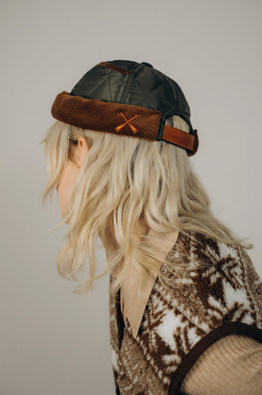 MIKI DOCKER HAT QUILTED GREEN & BROWN VELVET