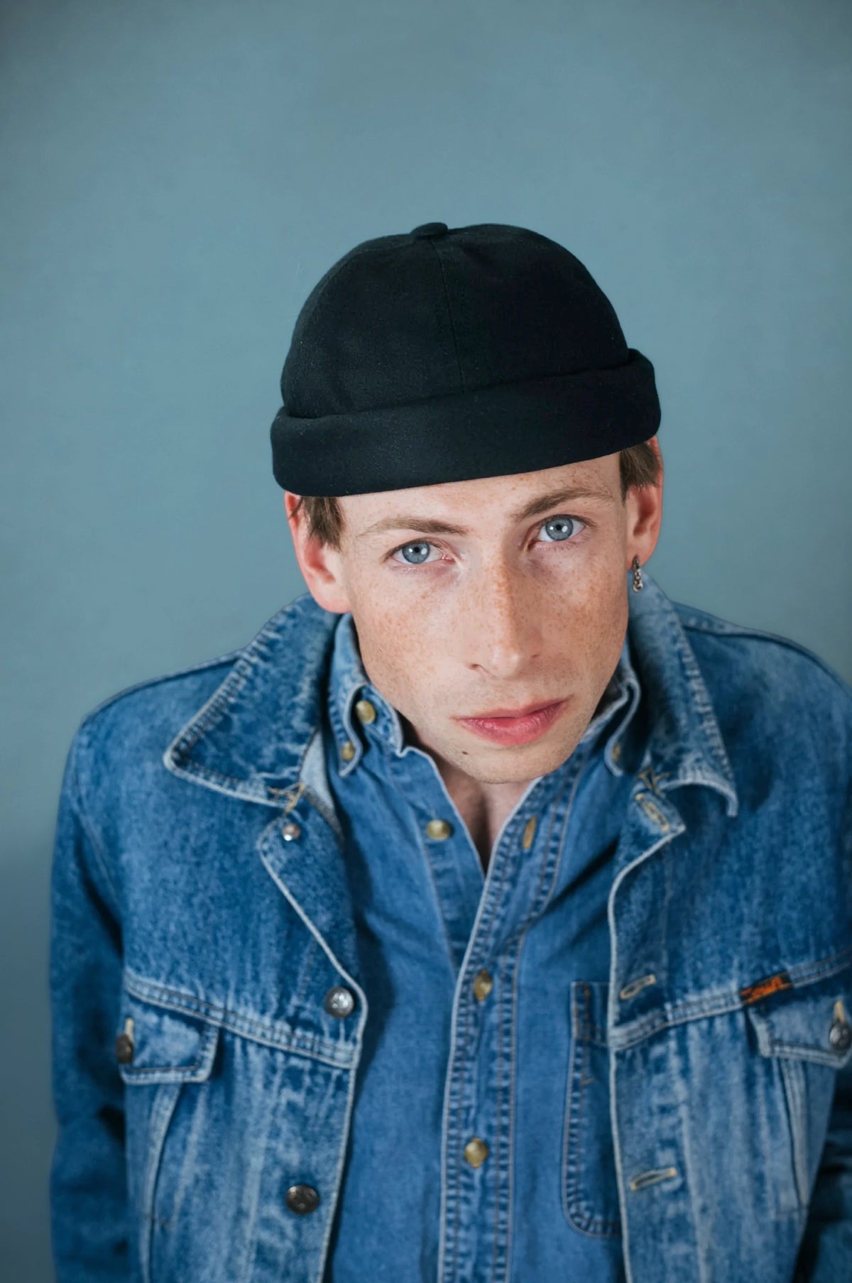 MIKI DOCKER HAT BLACK DENIM
