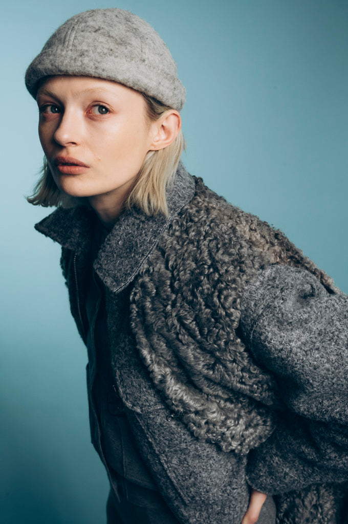 BONNET DOCKER MIKI EN FEUTRE DE LAINE ARTISANAL GRIS