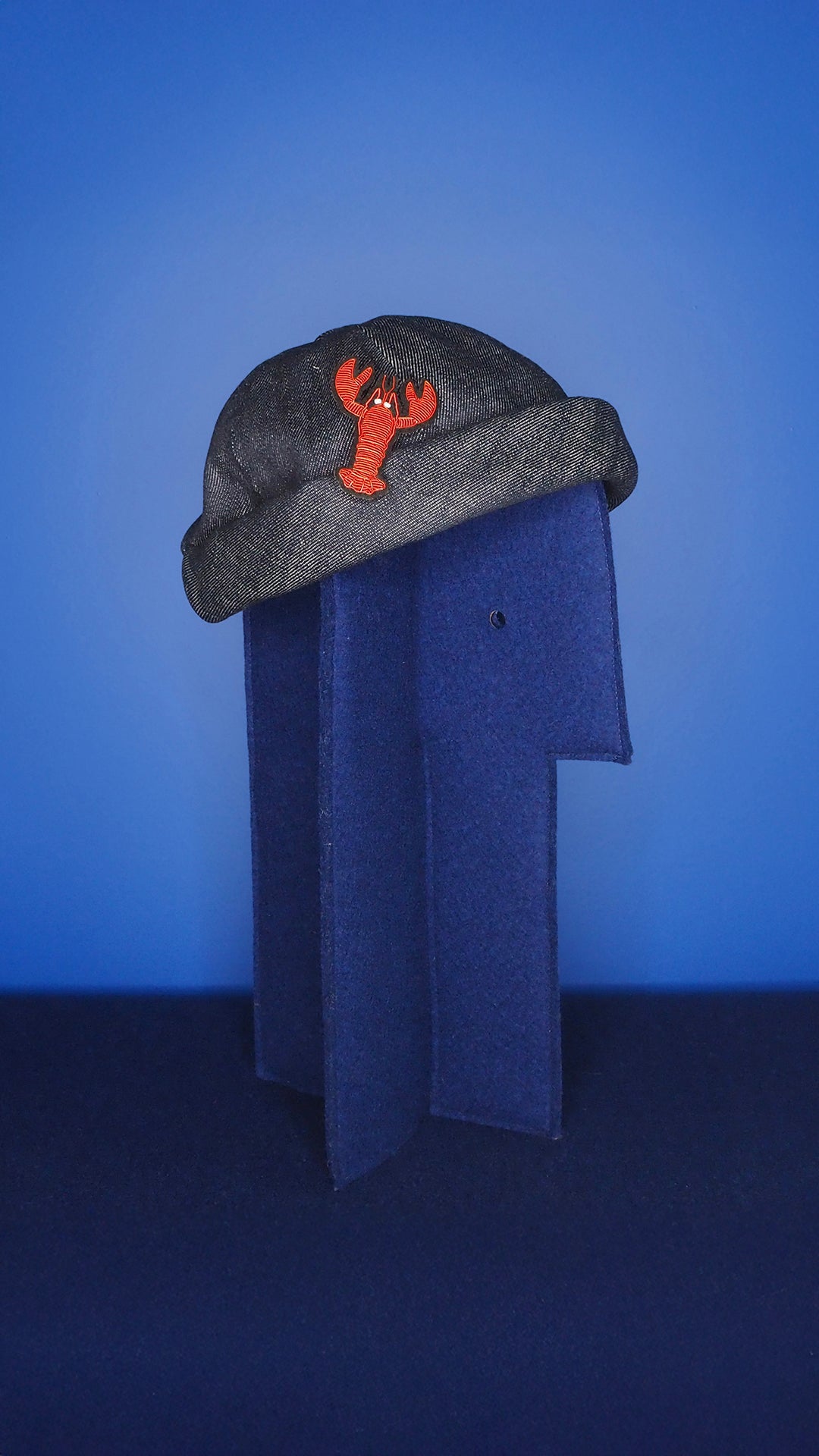 MIKI DOCKER HAT BLUE LOBSTER