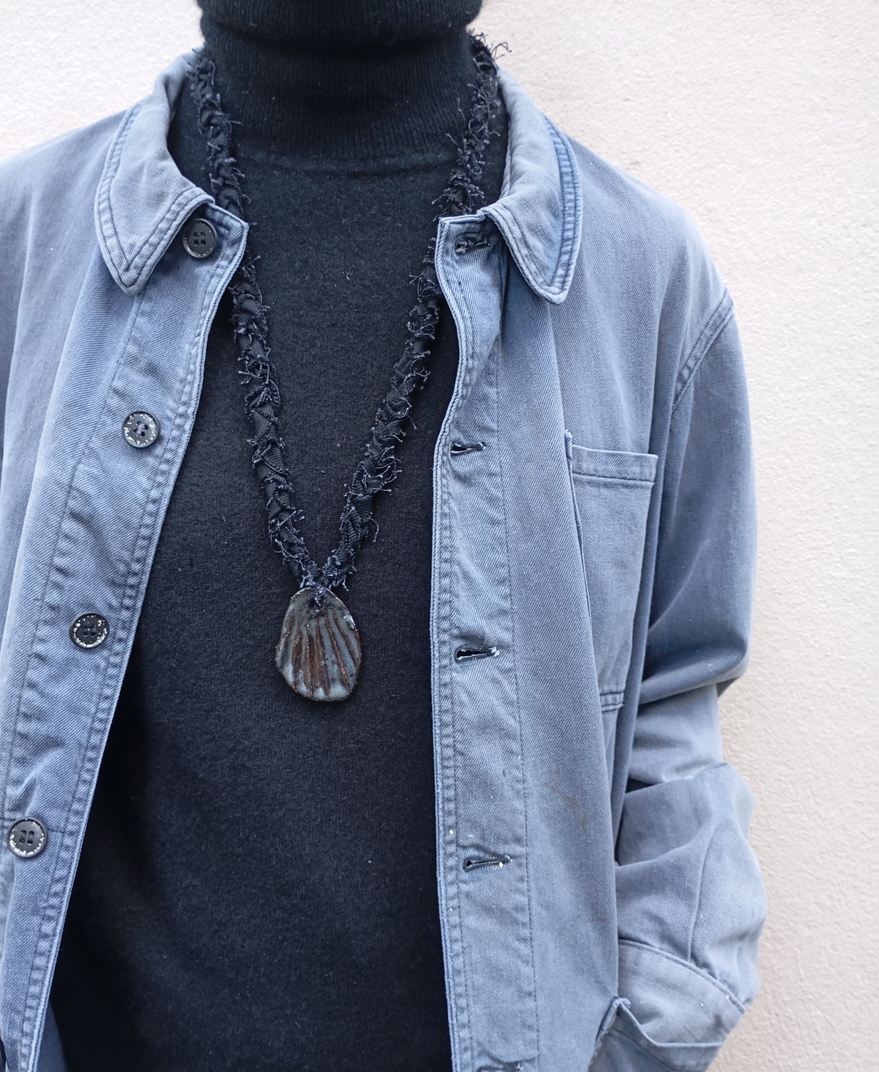 Collier Amarre noir - Édition limitée